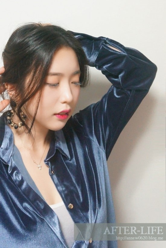 [마감] 벨벳블라우스 2color (by.애프터라이프)