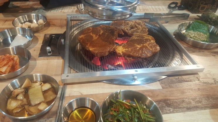 강릉 게스트하우스 파티x