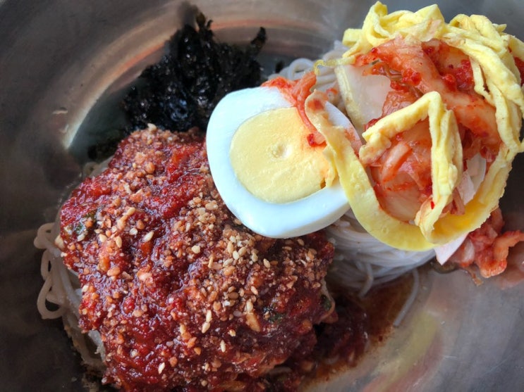 인천남동구맛집 막국수와 만두는 막바로에서