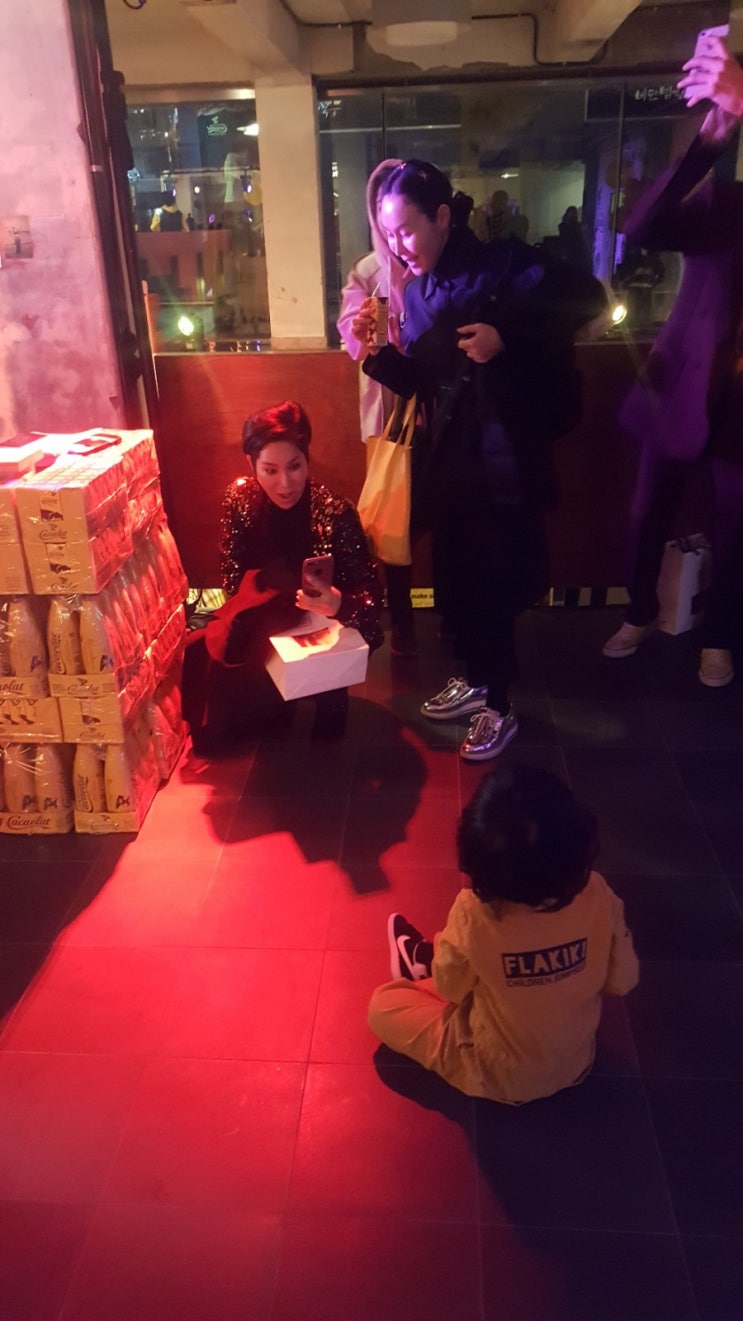 카카오 + 우유 = 카카오랏 밀크쉐이크. 다이어트에 좋은 스페인음료 론칭행사 후기 (안선영 김송 조향기 에바 김호영 하지영)
