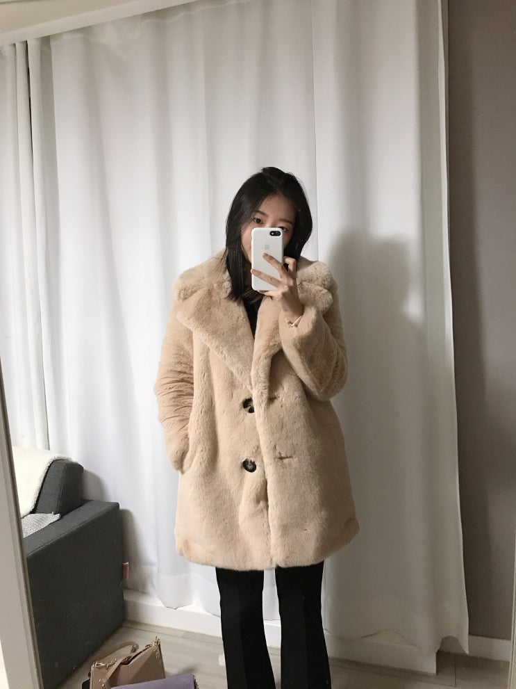 앤아더스토리즈/ 자라 세일 퍼자켓