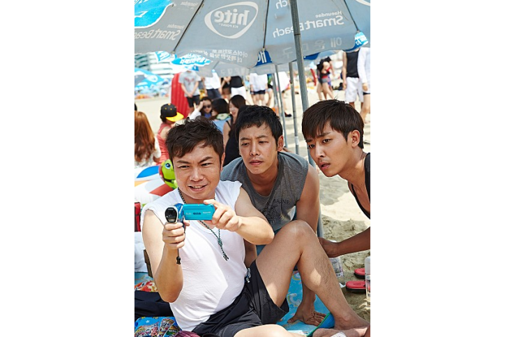 영화 쓰리 썸머 나잇 심은진 노출 대역X 무삭제