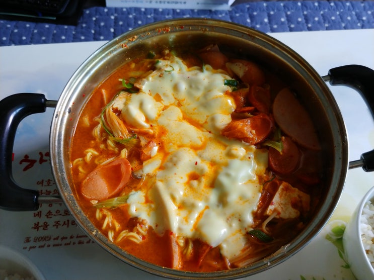 수원 파장동 맛집 치즈 땅스부대찌개 레시피