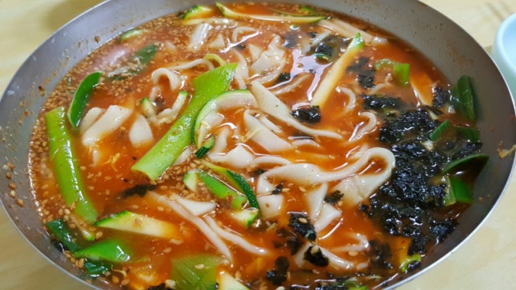 강릉 장칼국수맛집/강릉 형제칼국수/기다려야 제 맛인 고추장칼국수*,*!