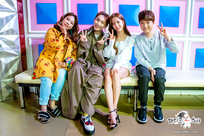 라디오스타 도티 수입 크리에이터 꿀팁 보나 위문공연 댄스 홍현희 성악 화장법 김호영 김국진 패피 변신 파격 아이템 옷 협찬 라스 우주소녀 보나 도티 라디오스타 623회 황금통령상