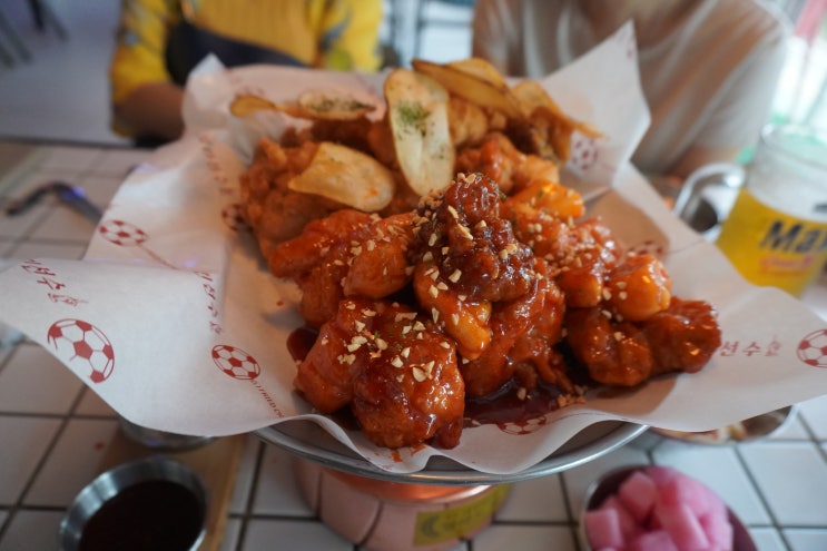 [장충동] 동대입구치킨 안정환치킨선수 - 닭껍질후라이드 강추!