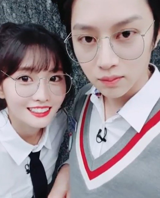 김희철 트와이스 모모 2년째 열애? 소속사 