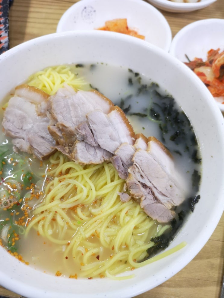 제주 고기국수 자매국수 노형점/돔베고기가 제대로다