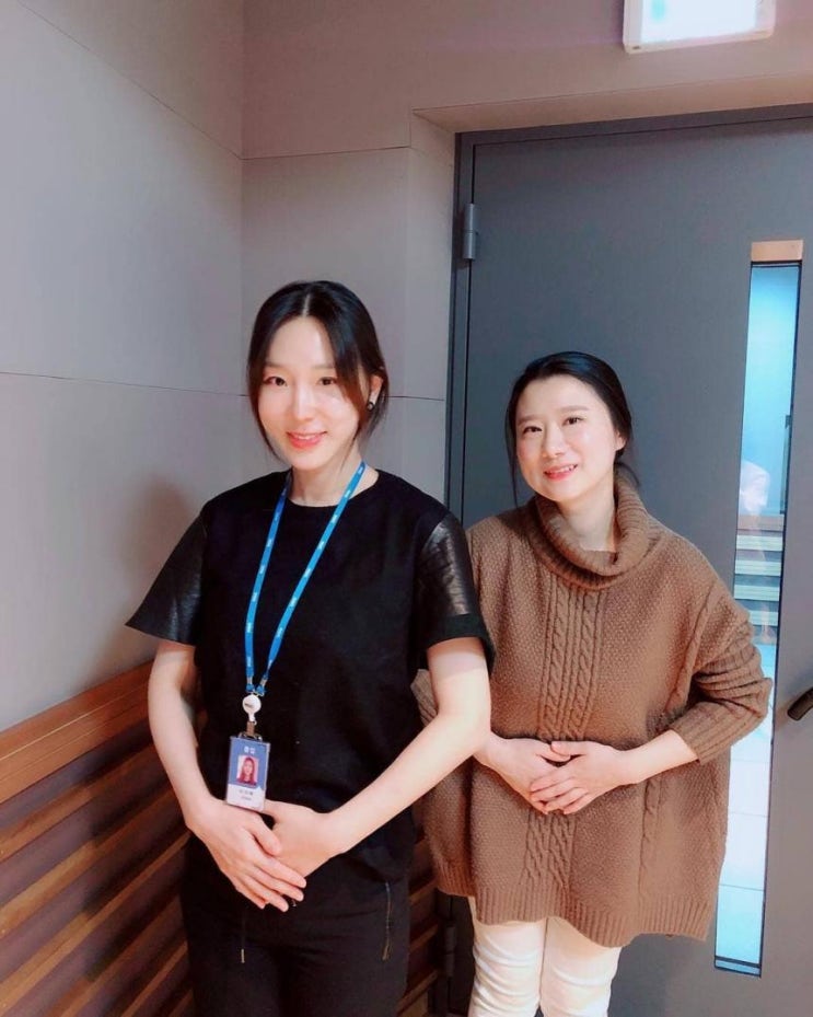 ‘아요뉴스’ 김유리 리포터, 이지혜 근황 공개 “1년만에 지혜언니와 함께 방송을”…나이 잊은 동안외모 두 사람