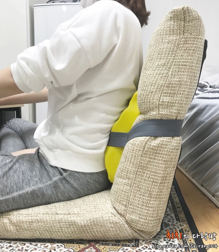 꼬북허리쿠션 덕분에 바른자세로 허리가 펴진다!
