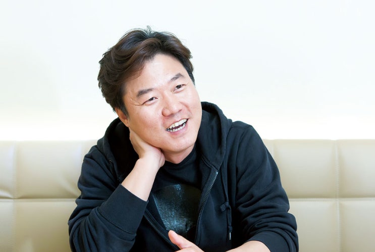 나영석 PD, 강원 산불피해 복구 숲 조성 위해 토크콘서트 개최