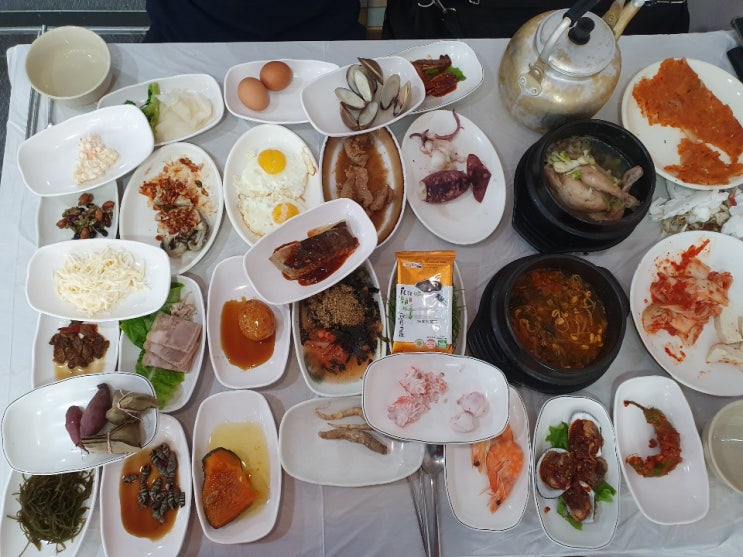 전주 막걸리골목 두여인 내돈내먹 푸짐한 양.. 쵝오...