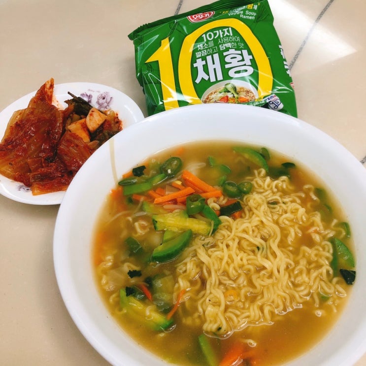 [오뚜기 채황라면 후기]채식라면/채소의 황제/비건라면/채소라면/신상라면/오뚜기라면/채식라면