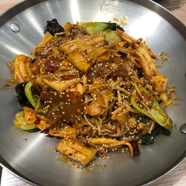 문정동 마라탕 맛집 라화쿵부에서 마라샹궈 먹었어요