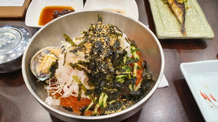 오복미역 명품물회(한치, 미주구리, 전복)