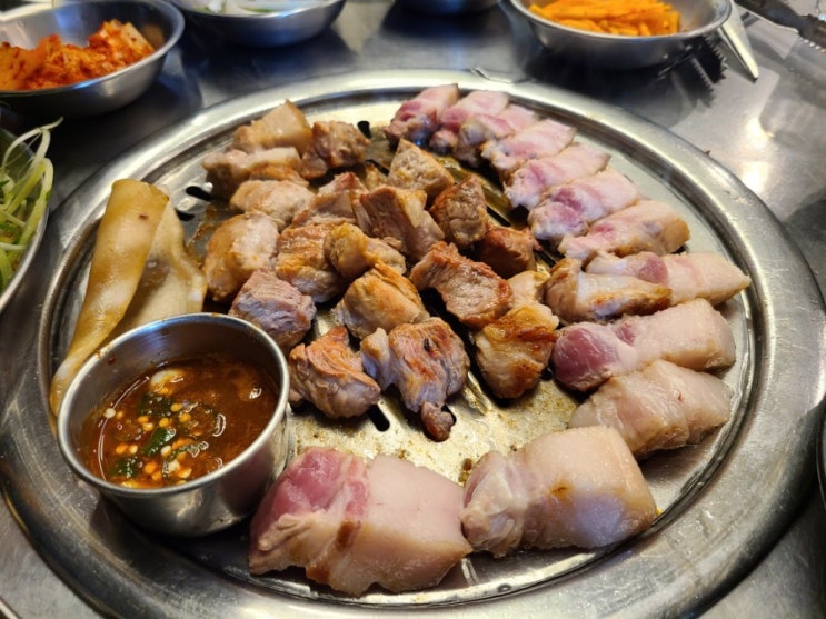 [제주] 서귀포 흑돼지 전문점 - 문치비 본점