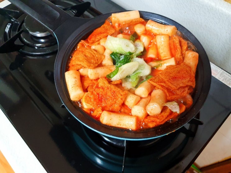 내돈내산 미미네 국물떡볶이 매콤한맛 후기