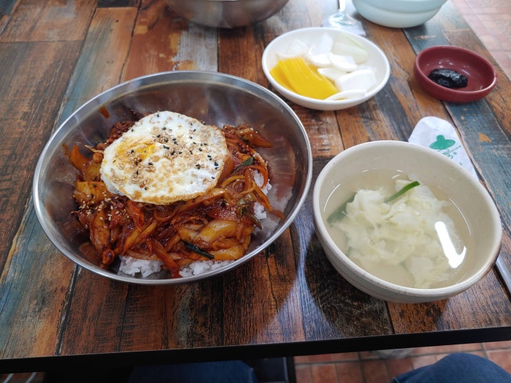 프로 혼밥러가 돌아다니면서 먹어본 대구먹거리 2탄 - 대구 명물 중화비빔밥