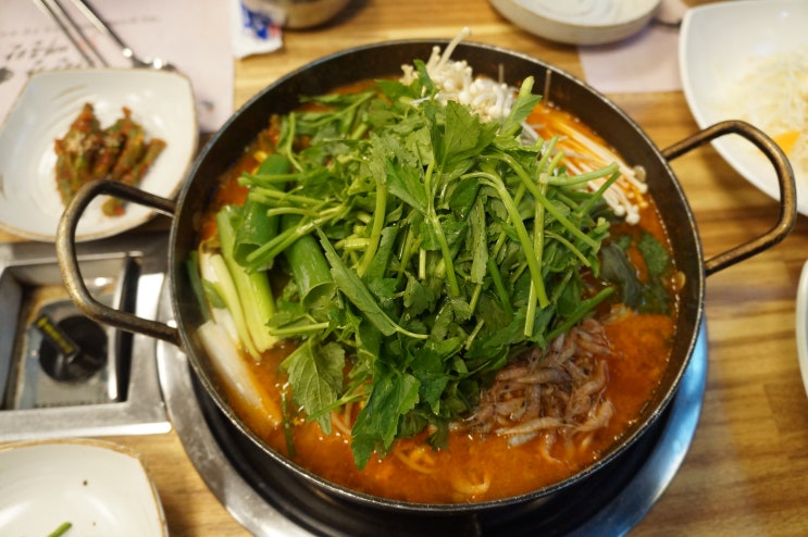 일산메기매운탕 성석동맛집:. 한탄강매운탕