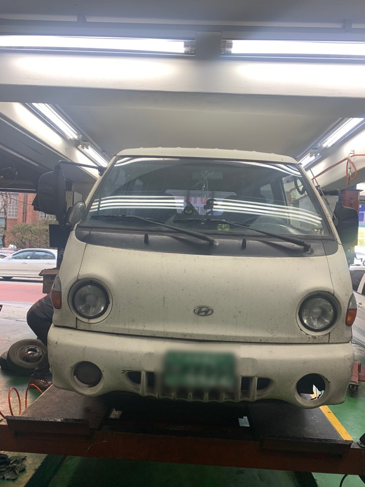 포터1999년식차량 LPG 개조차량 엔진오일교환그리고  라이닝슈교체작업기 강북구 번동 송중동카센터