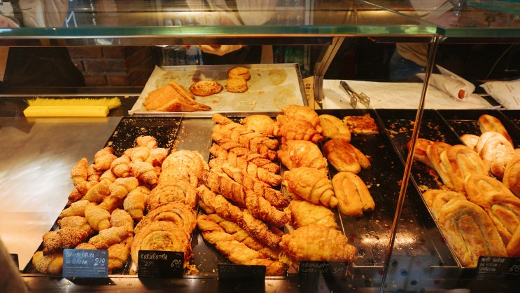 Croatia 07 :: 자그레브 맛집 두브라비카 빵집/ 자그레브에서 스플리트로 이동하기/ 자그레브 공항 크로아티아 항공 국내선 탑승/ 스플리트 공항버스 타고 공항에서 시내 가기