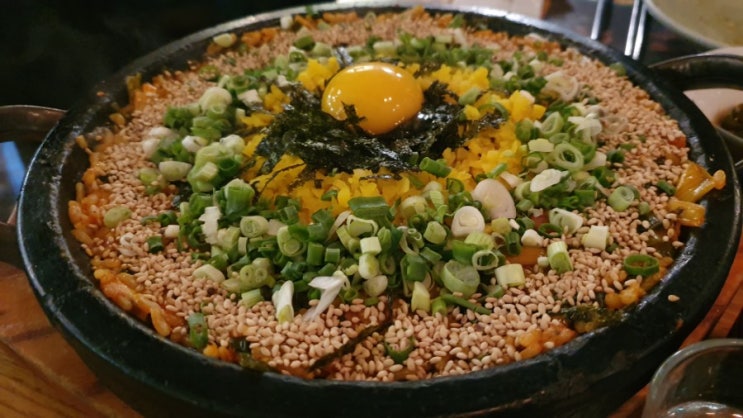 닭목살 드셔 보셨나요? 한남동 맛집 '세미계' 본점 - 밥블레스유 이영자 맛집
