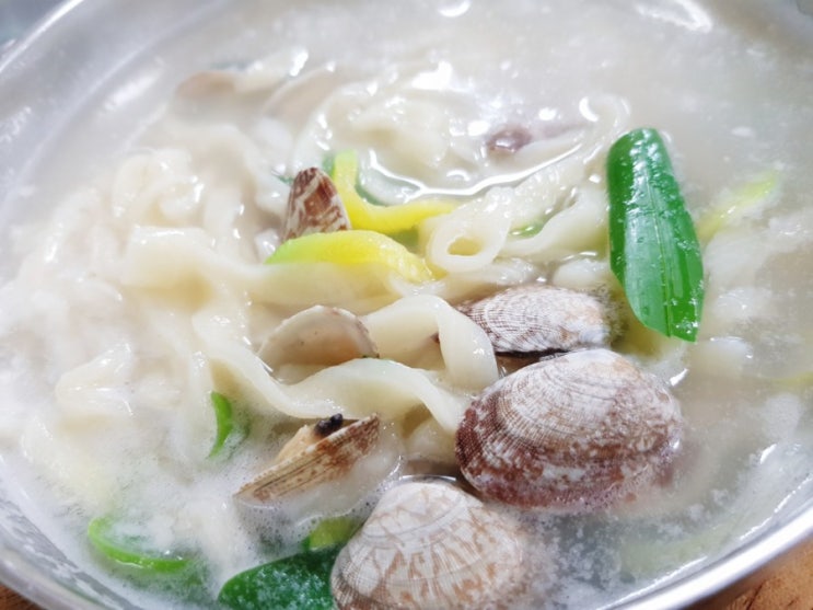 범계맛집 칼국수맛집 미림식가 비 오는 날 바지락 칼국수 닭칼국수 어때요?
