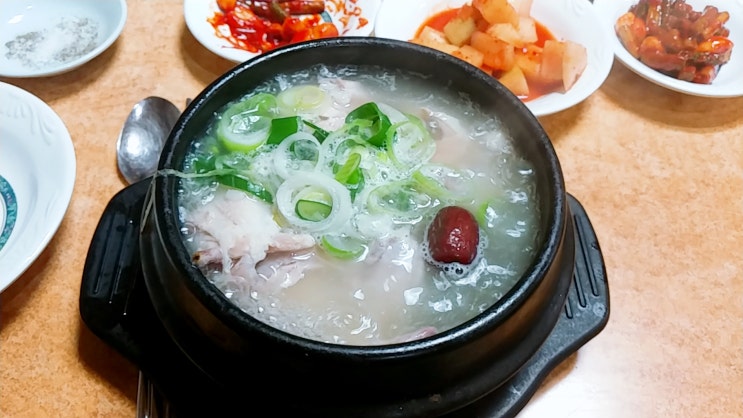 강남역 찹쌀로 가득 찬 반계탕, 본가한방삼계탕 (Feat. 내 돈 주고 하는 리얼리뷰)