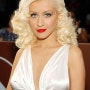 크리스티나 아길레라 (Christina Aguilera) 살아 있는 바비인형!