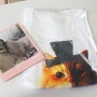 [쿠아 캣 프린트 박스 티셔츠]쿠아 트위터에서 당첨되어 선물받은 캣 프린트 박스 티셔츠~ 반짝반짝 멋스럽네요~ㅎㅎ^^
