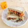 〈버섯 샌드위치〉 발사믹과 버섯향이 물씬~ 심플한 재료의 진한풍미 샌드위치 : )