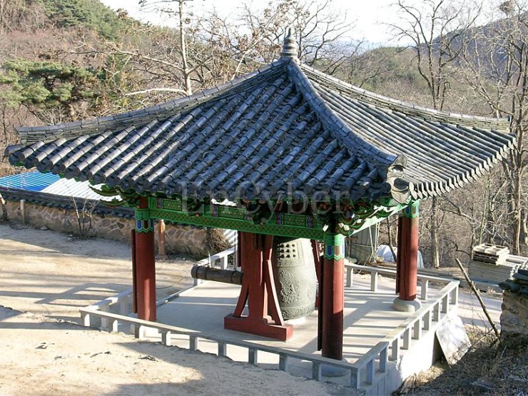 사찰 건축물 - 종각(鍾閣) - 장한우 제공 : 네이버 블로그