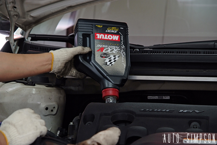 포르테 엔진오일 교환 / 모튤 ( Motul ) 300v 5w30 : 네이버 블로그