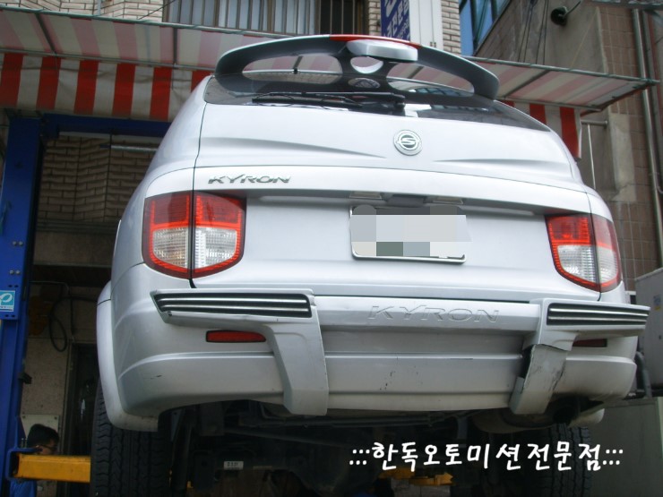 쌍용 카이런 5단 오토미션 수리_ 카이런자동변속기 교환 작업차량 입니다. 기어변속시 슬립 변속지연 변속충격이 일어납니다 ...