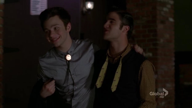 글리 시즌 5 커트와 블레인의 키스