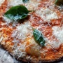 마르게리타 피자 (바로 갈아 만드는 피자 소스)
