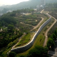 남산 회현자락 성곽복원 및 지형회복으로 공원조성