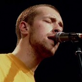 Coldplay (콜드플레이) - Yellow 뮤비/가사/해석 : 네이버 블로그