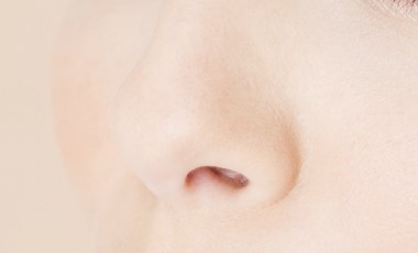 코피! 코피가 났을 때 지혈법 / 코피지혈법 - 용인다보스병원 : 네이버 블로그