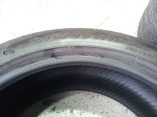중고타이어 245/45R19(피렐리) RUN FLAT 2본 팝니다. -티스테이션 월곶점- : 네이버 블로그