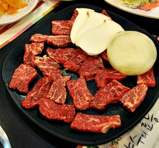 강동구맛집 명일동 정육형식당 농협안심정육점