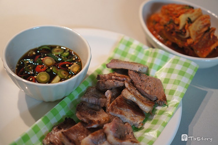 고기 찍어 먹기 좋은 간장소스-기름진 고기를 맛있게 먹을 수 있게 만들어 주는 소스! : 네이버 블로그