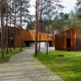 [건축디자인] 울창한 소나무 숲 속, 음유시인 같은 집 by Studija Archispektras