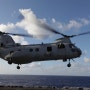 CH-46 Sea Knight ( CH-46 시나이트 중형 수송용 헬리콥터 ) : USA