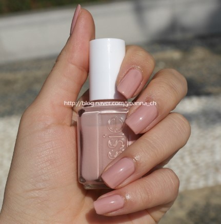 Essie 690 Not Just A Pretty Face 네이버 블로그