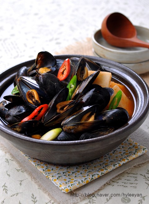 매운홍합탕, 얼큰홍합탕~홍합탕 맛있게 끓이는법 : 네이버 블로그