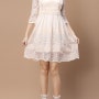 [white lace dress]봄시즌 막피어난 꽃처럼 순수해 보일 수 있도록 화이트레이스드레스! by 걸스라운지