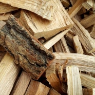 바베큐 훈연칩은 나무껍질을 꼭 제거하고 사용하세요! | 블루스모크