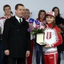 러시아, 소치올림픽 메달리스트에게 벤츠 선물 - 메르세데스 벤츠 GL-class