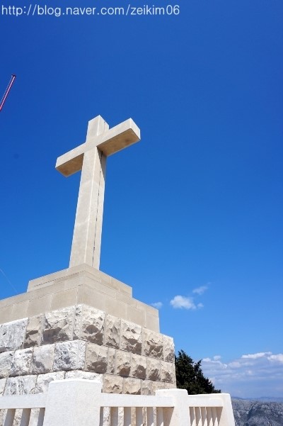 재요킴의 크로아티아 여행상식 :: 스르지산 십자가 The cross on Mt. Srdj
